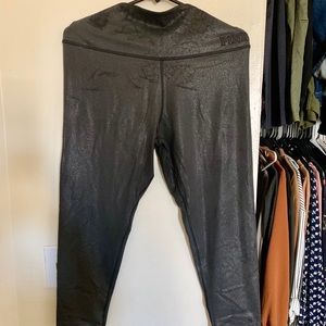 PINK Black Ultimate Shiny Leggings